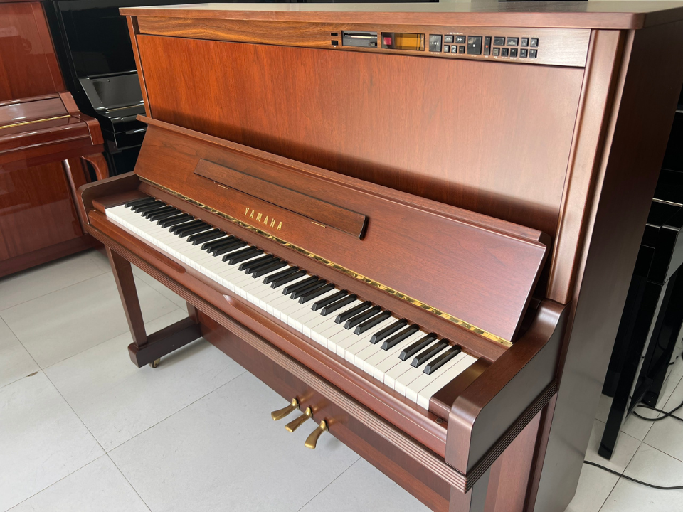 Cận cảnh YAMAHA MX300R WnC tại Piano House